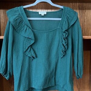 Evereve Emerald Ruffle Blouse gauze knit